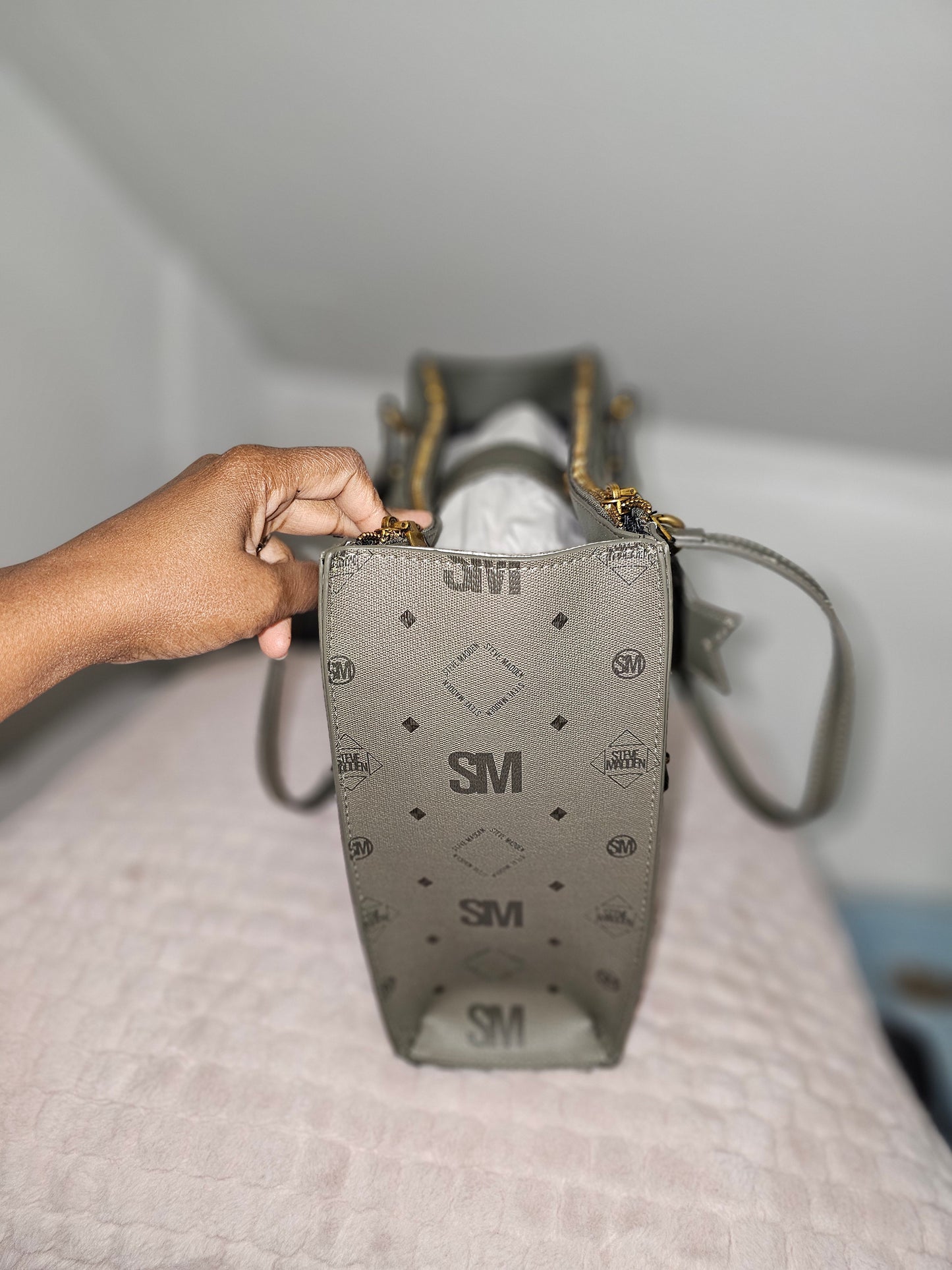 Steve Madden Tote