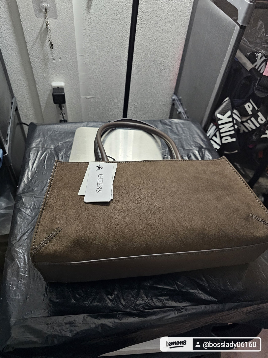 GUESS PURSE