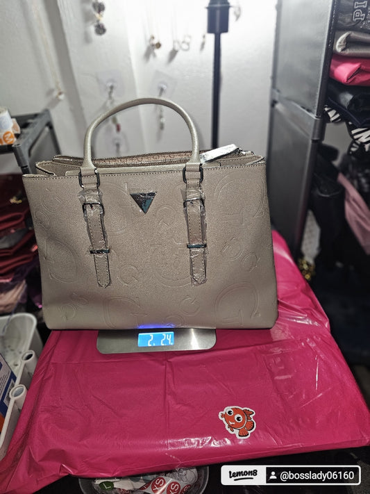 Guess Tote